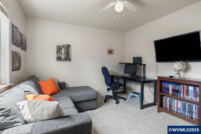 2577 Ptarmigan St NW, Salem, OR 97304