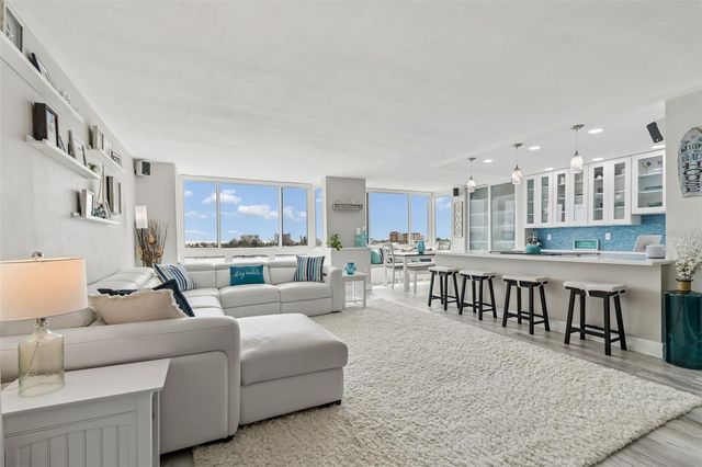 644 ISLAND WAY 603, Clearwater Beach, FL 33767