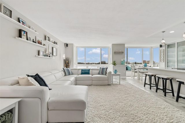 644 ISLAND WAY 603, Clearwater Beach, FL 33767