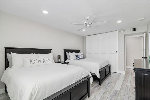644 ISLAND WAY 603, Clearwater Beach, FL 33767