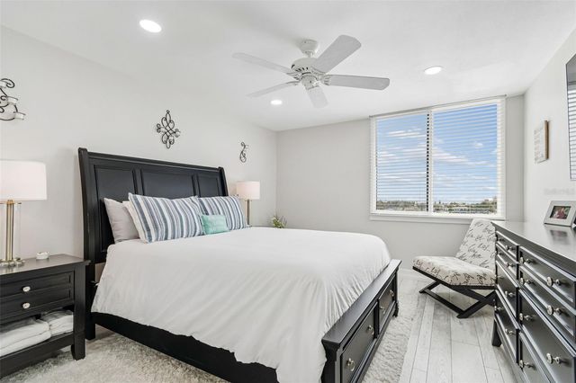 644 ISLAND WAY 603, Clearwater Beach, FL 33767