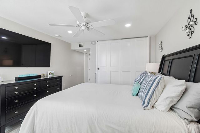 644 ISLAND WAY 603, Clearwater Beach, FL 33767