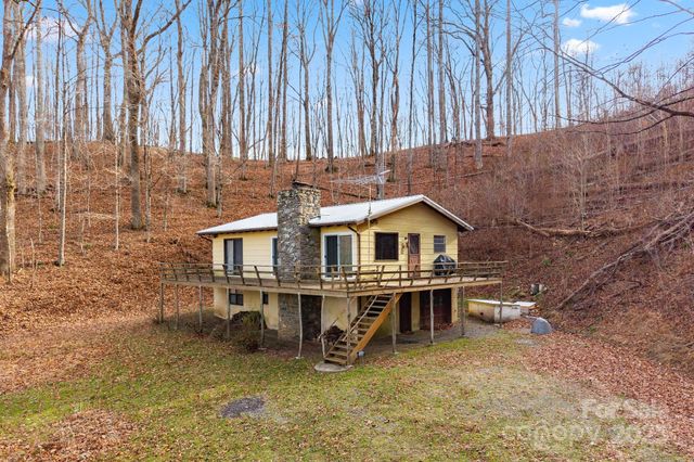 2650 Secluded Valley Road, Marshall, NC 28753