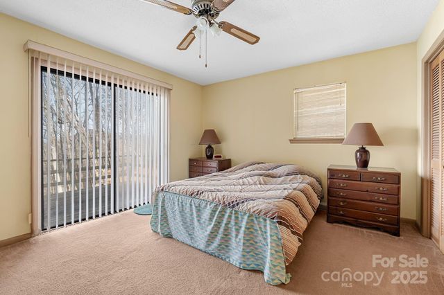 2650 Secluded Valley Road, Marshall, NC 28753