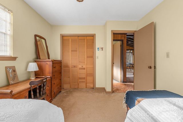 2650 Secluded Valley Road, Marshall, NC 28753