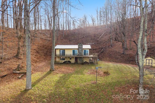 2650 Secluded Valley Road, Marshall, NC 28753