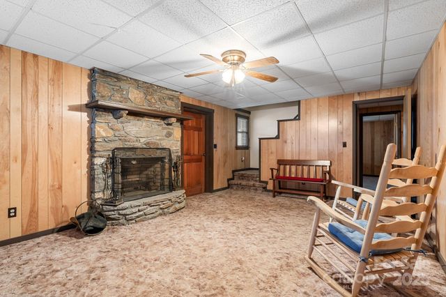 2650 Secluded Valley Road, Marshall, NC 28753