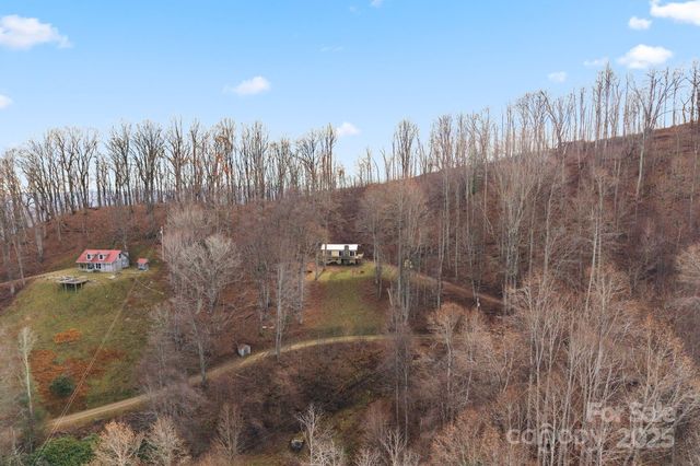 2650 Secluded Valley Road, Marshall, NC 28753