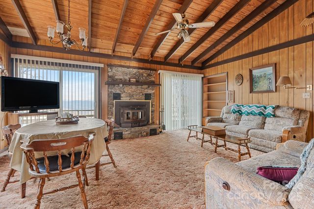 2650 Secluded Valley Road, Marshall, NC 28753