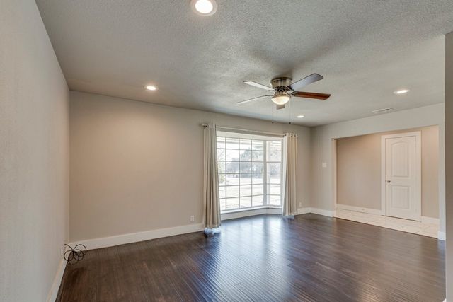 704 S Waterview Drive, Richardson, TX 75080