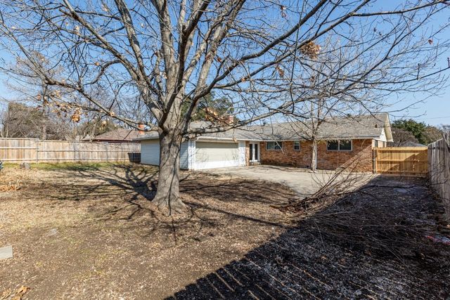 704 S Waterview Drive, Richardson, TX 75080