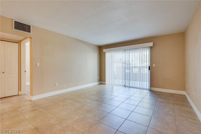 1900 Villa Palms Court 103, Las Vegas, NV 89128