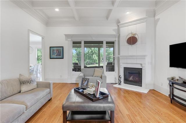 2262 Crimson King Drive, Braselton, GA 30517
