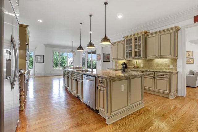 2262 Crimson King Drive, Braselton, GA 30517
