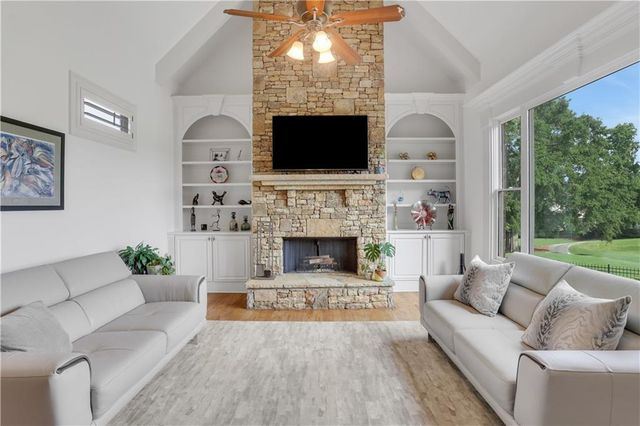 2262 Crimson King Drive, Braselton, GA 30517