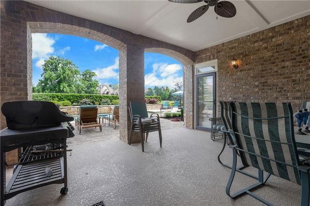 2262 Crimson King Drive, Braselton, GA 30517