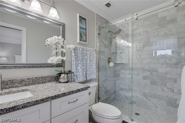 175 Crown DR 8, Naples, FL 34110