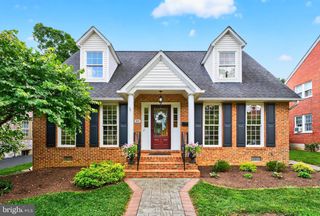 315 W WHITLOCK AVE, Winchester, VA 22601