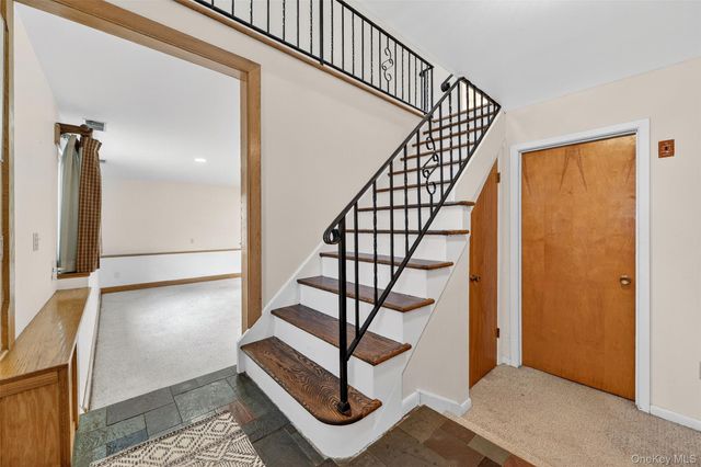56 Coakley Avenue, Harrison, NY 10528