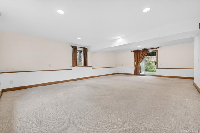 56 Coakley Avenue, Harrison, NY 10528