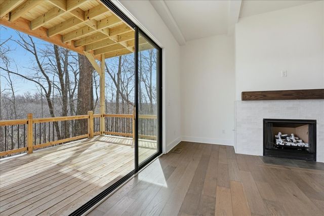 799 Summit Oaks Court, Nashville, TN 37221