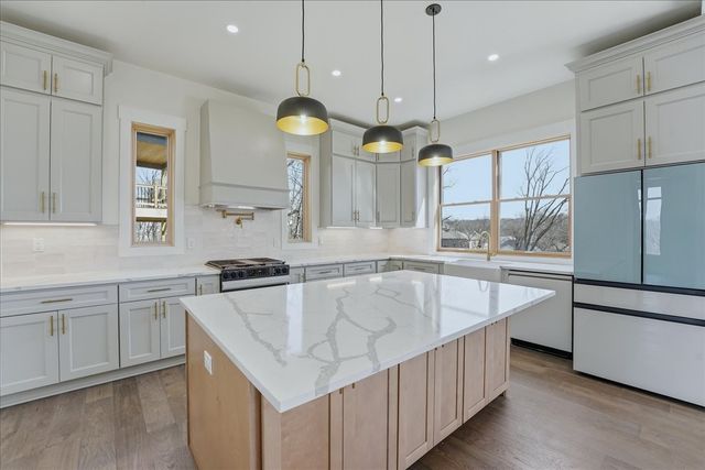 799 Summit Oaks Court, Nashville, TN 37221