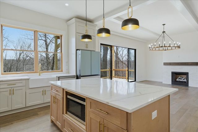 799 Summit Oaks Court, Nashville, TN 37221