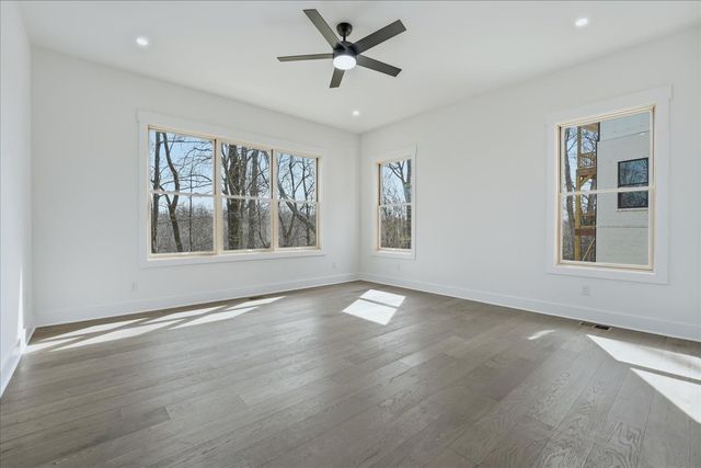 799 Summit Oaks Court, Nashville, TN 37221