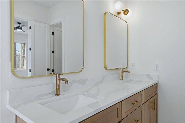 799 Summit Oaks Court, Nashville, TN 37221