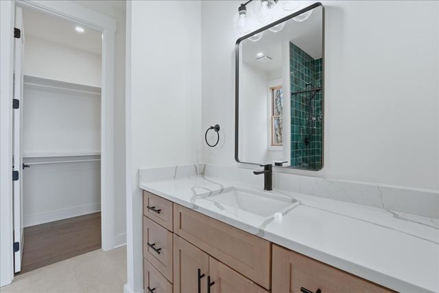 799 Summit Oaks Court, Nashville, TN 37221