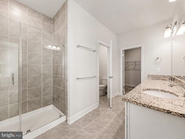 1900 GREENBRIAR HALL RD, Dumfries, VA 22026