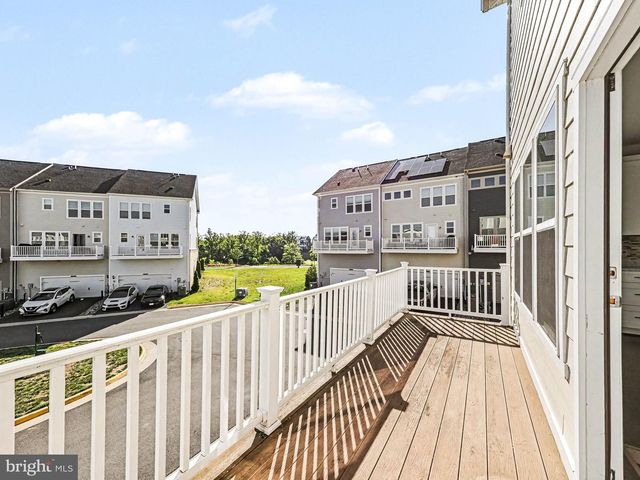 1900 GREENBRIAR HALL RD, Dumfries, VA 22026