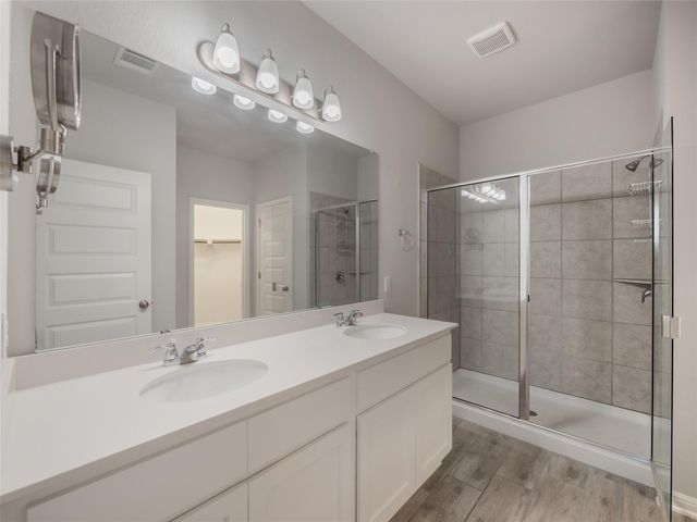 817 Olive Creek DR 70, Georgetown, TX 78633