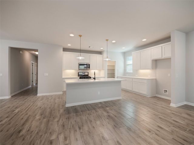 817 Olive Creek DR 70, Georgetown, TX 78633