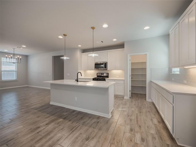 817 Olive Creek DR 70, Georgetown, TX 78633