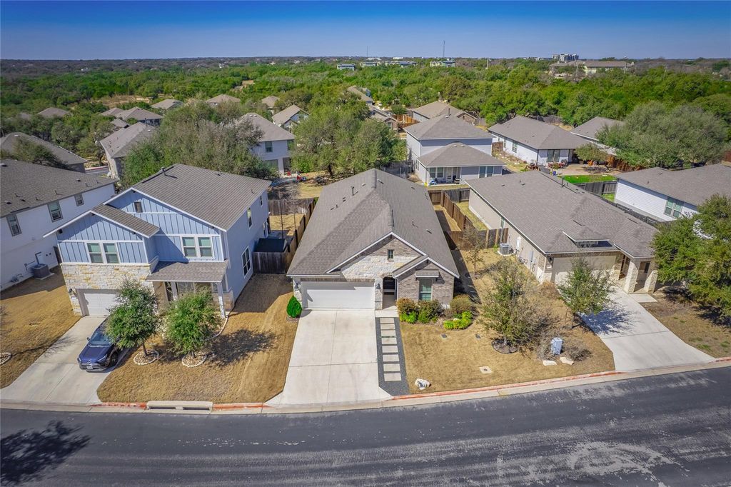 817 Olive Creek DR 70, Georgetown, TX 78633