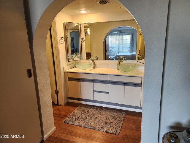 7557 N DREAMY DRAW Drive 184, Phoenix, AZ 85020