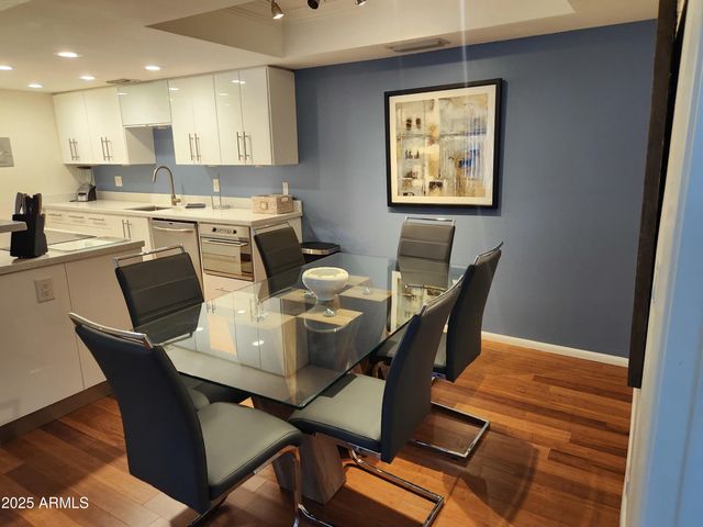 7557 N DREAMY DRAW Drive 184, Phoenix, AZ 85020