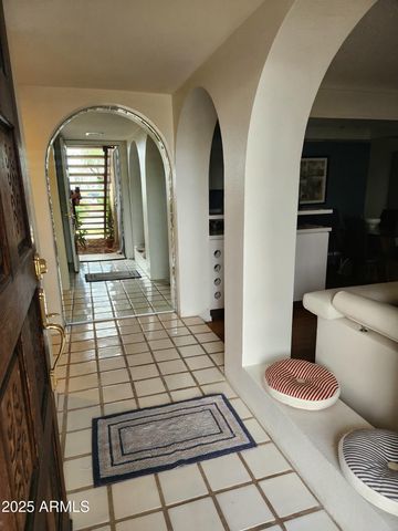 7557 N DREAMY DRAW Drive 184, Phoenix, AZ 85020