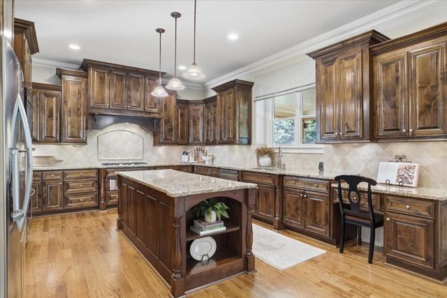 2263 TAYSIDE Crossing, Kennesaw, GA 30152