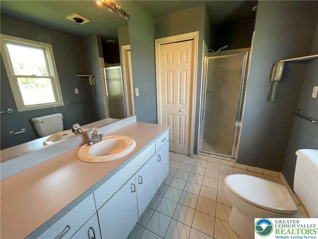 1324 Discus Circle, Whitehall Twp, PA 18052