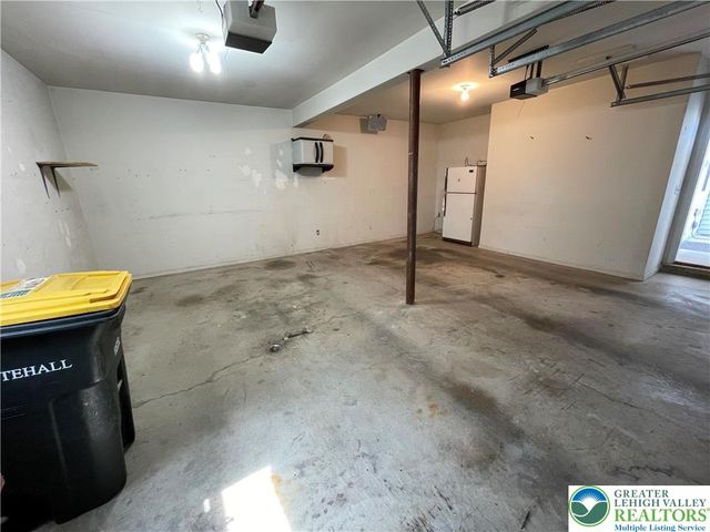 1324 Discus Circle, Whitehall Twp, PA 18052