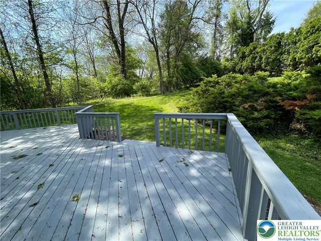 1324 Discus Circle, Whitehall Twp, PA 18052