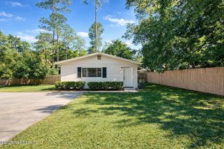 5709 SUE Lane, Jacksonville, FL 32210