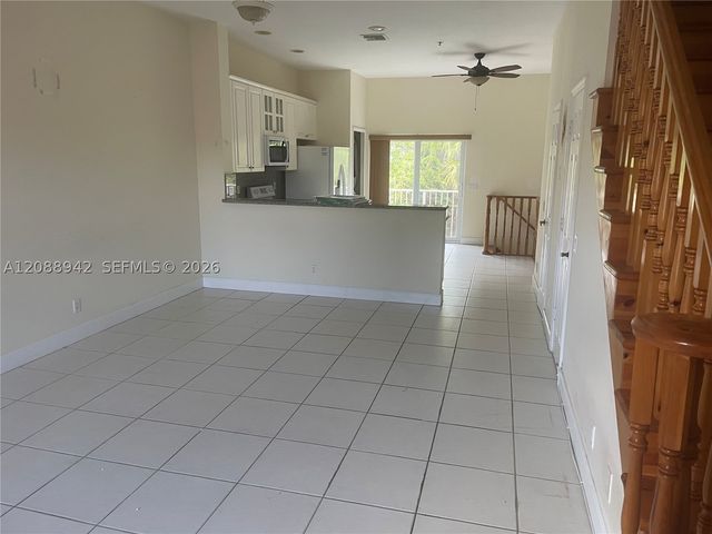 2447 NE 14th St 510, Pompano Beach, FL 33062