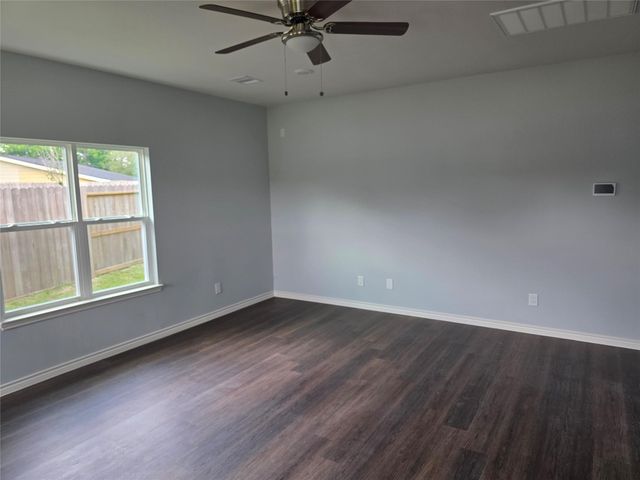 219 Dipping Stream Street, Houston, TX 77076