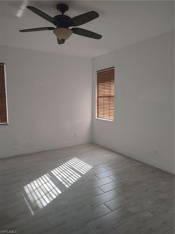 8521 Oakshade CIR # 421, Fort Myers, FL 33919