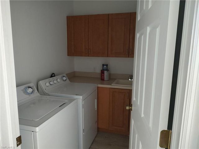 8521 Oakshade CIR # 421, Fort Myers, FL 33919