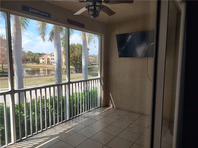 8521 Oakshade CIR # 421, Fort Myers, FL 33919