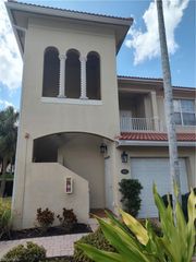 8521 Oakshade CIR # 421, Fort Myers, FL 33919
